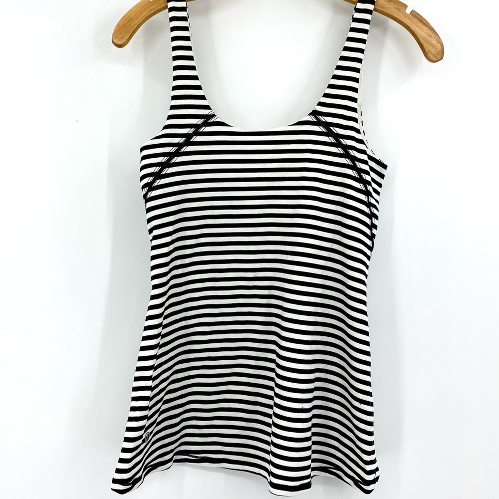 πSALEπ Lululemon Black/White Striped Amala Tank - Picture 6 of 15
